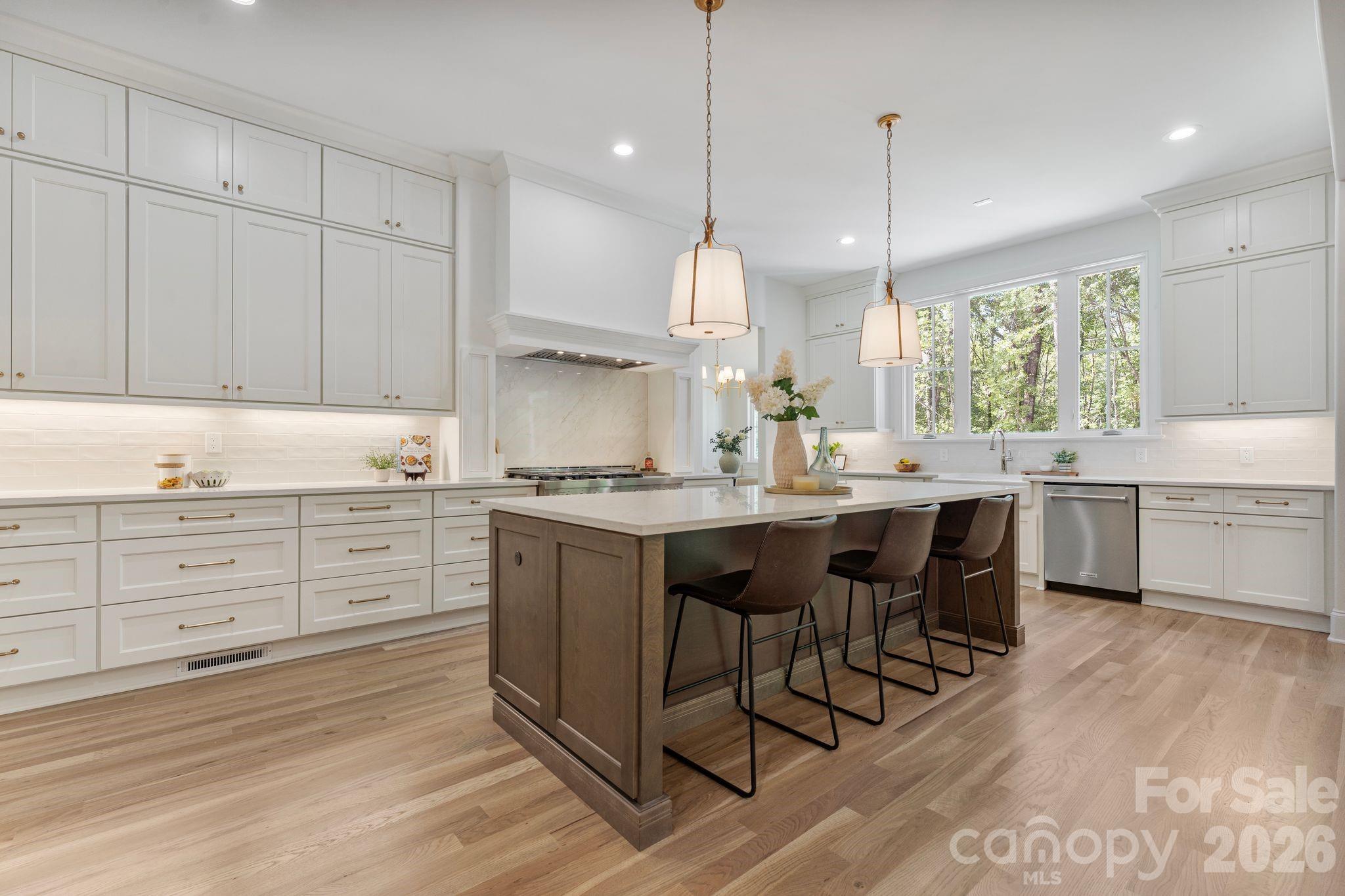 Riverchase Estates - Residential