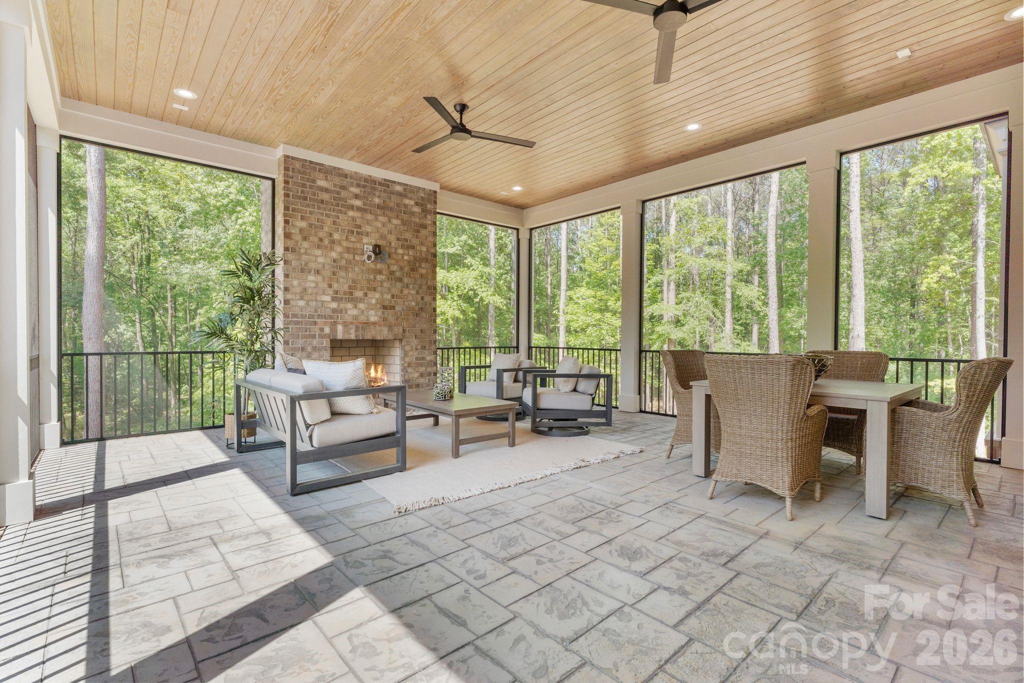 Riverchase Estates - Residential