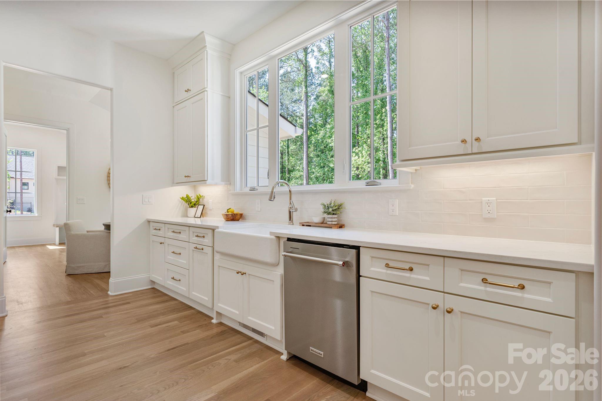 Riverchase Estates - Residential