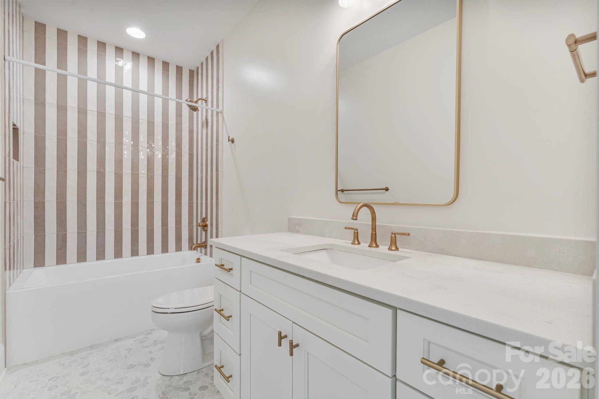 Riverchase Estates - Residential