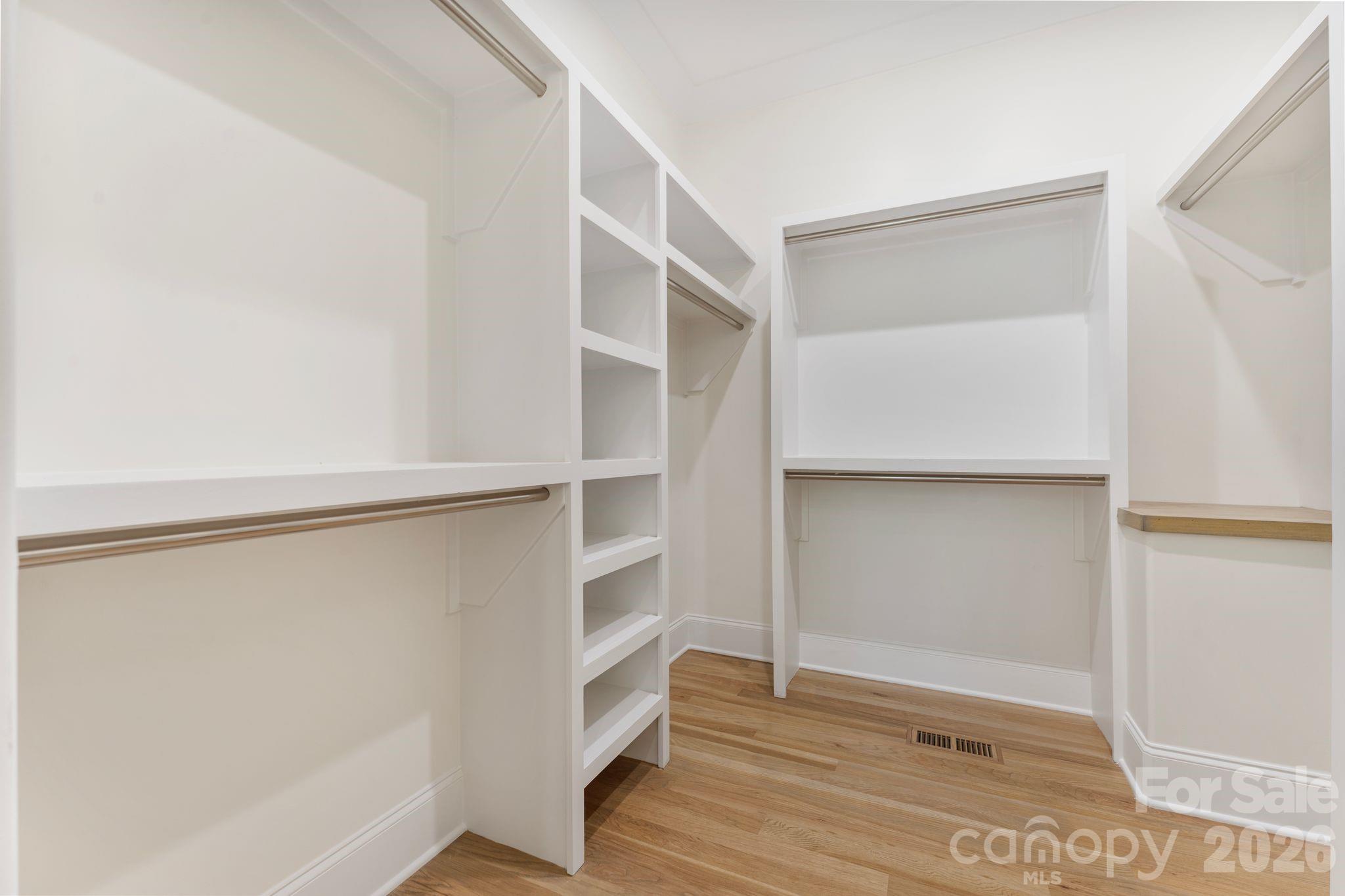 Riverchase Estates - Residential