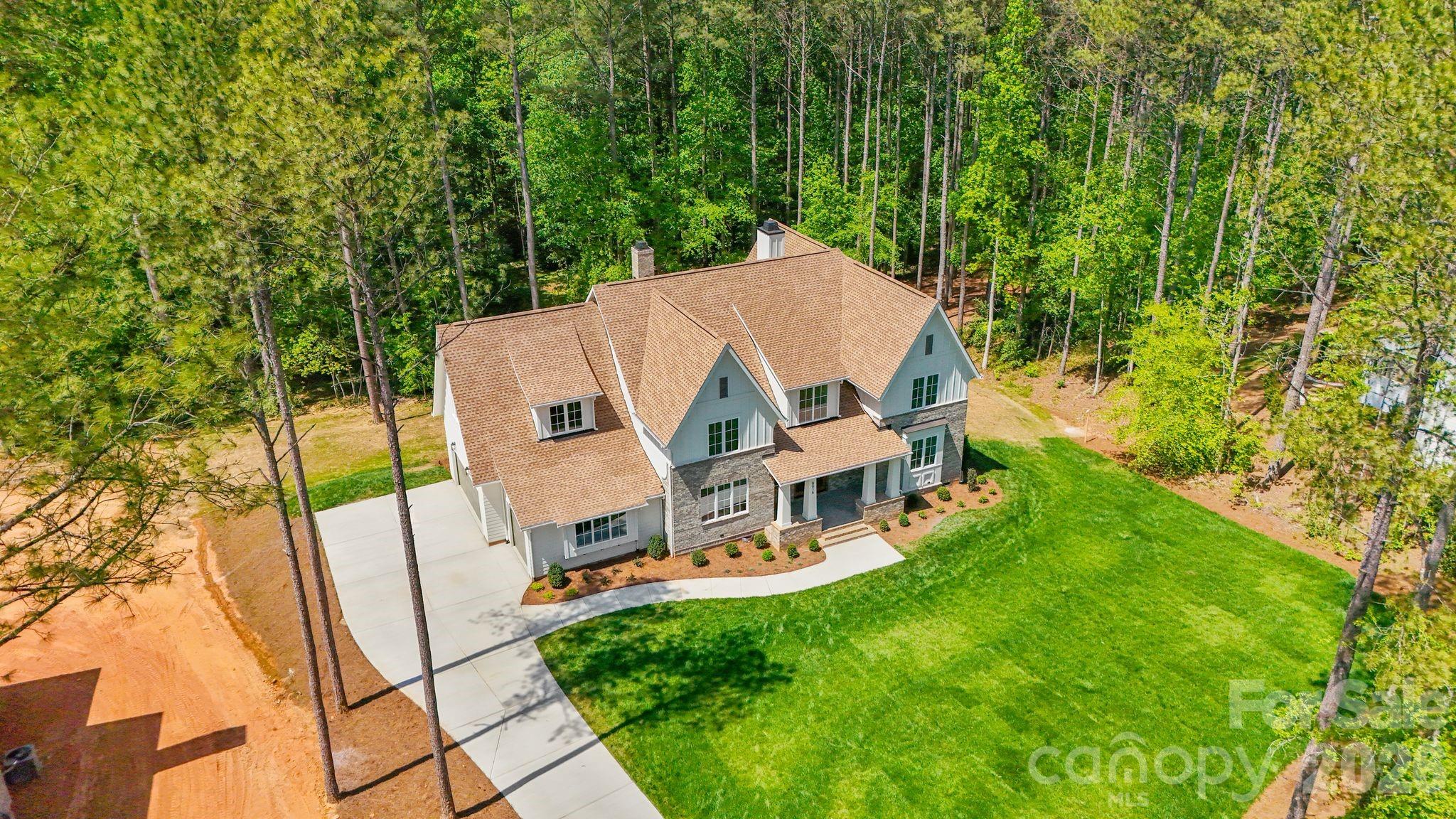 Riverchase Estates - Residential