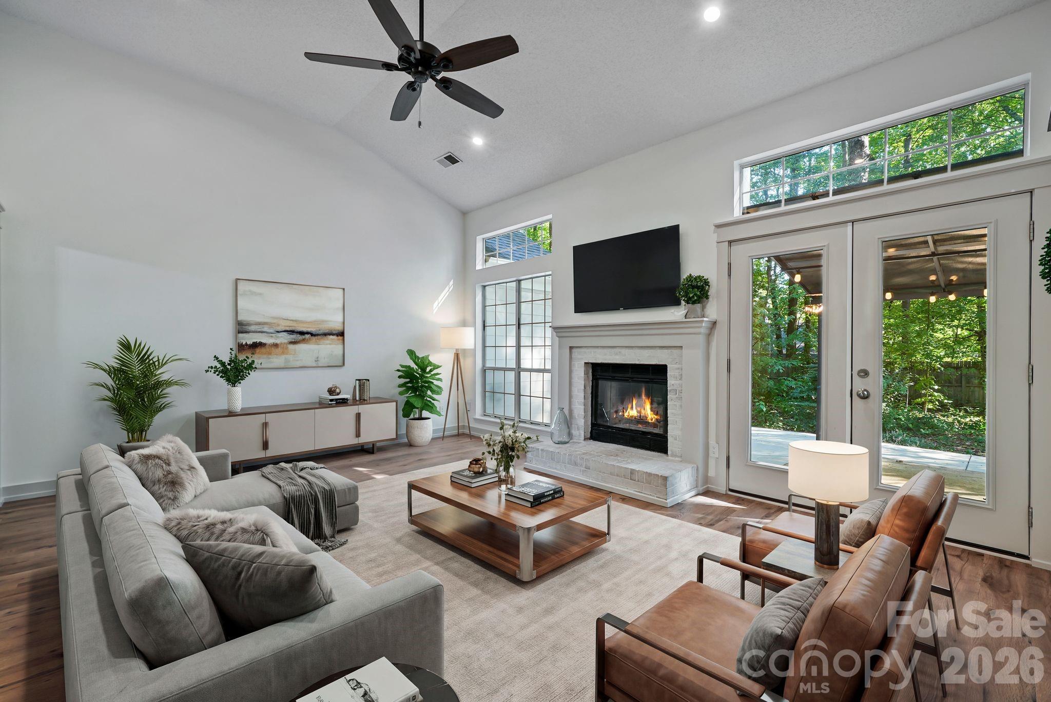 206 Aurora Lane