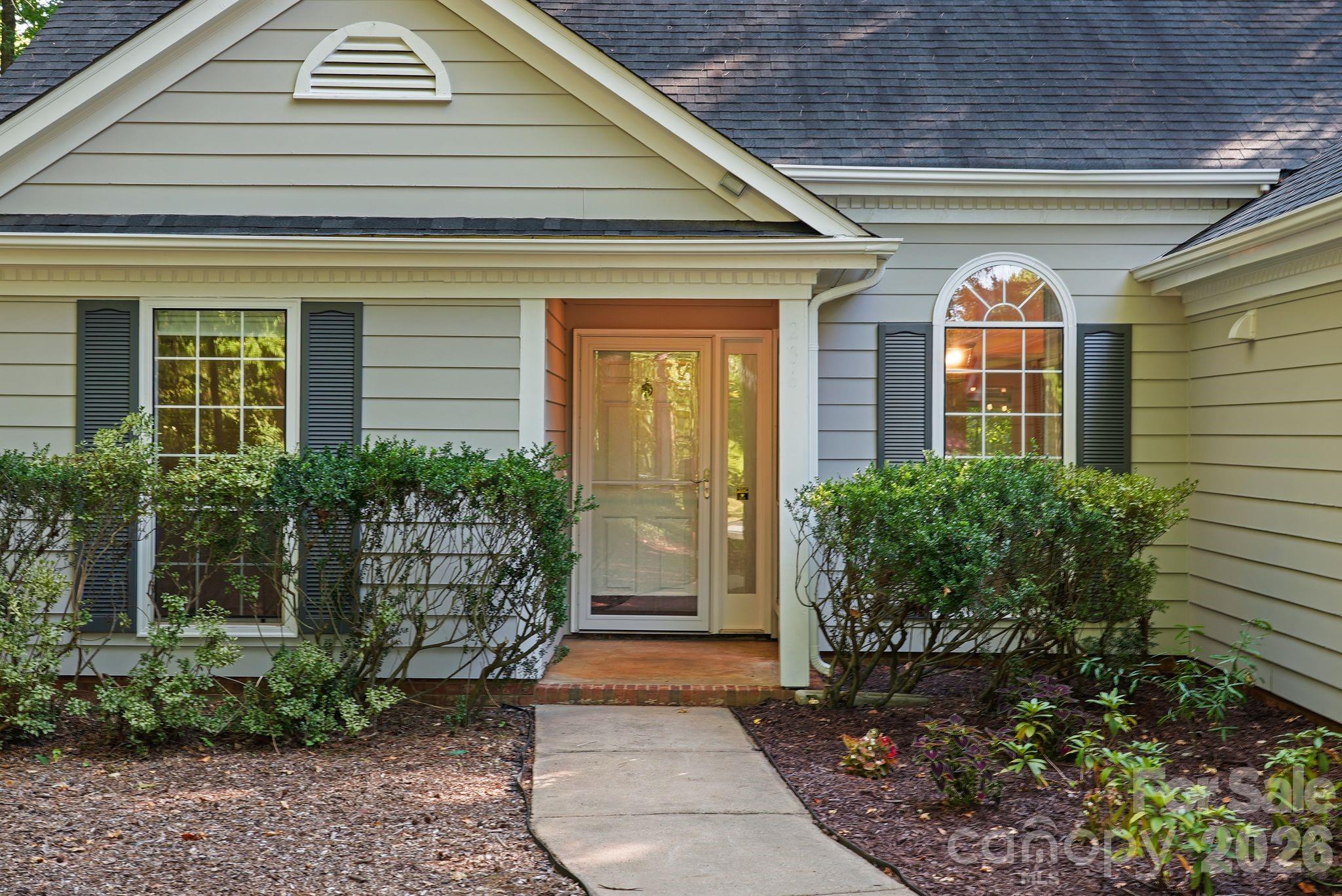 206 Aurora Lane