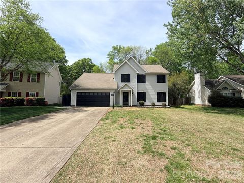 6218 Old Corral Street Charlotte NC 28277