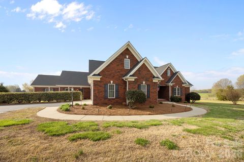 419 Old Dutch Road W Indian Trail NC 28079