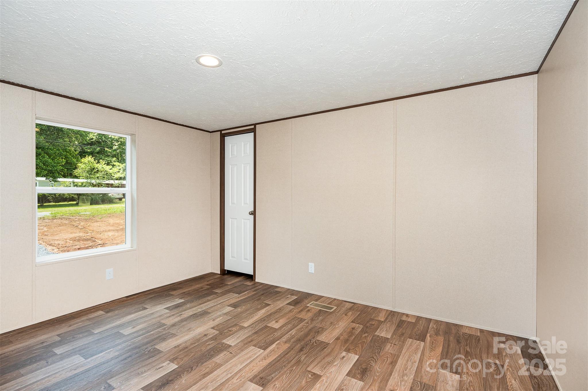 Deertrail - Residential