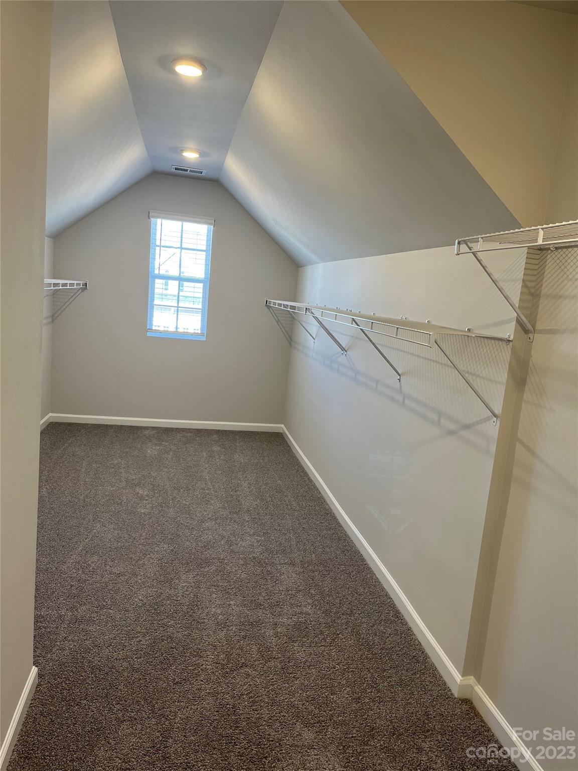 Baileys Run - Residential