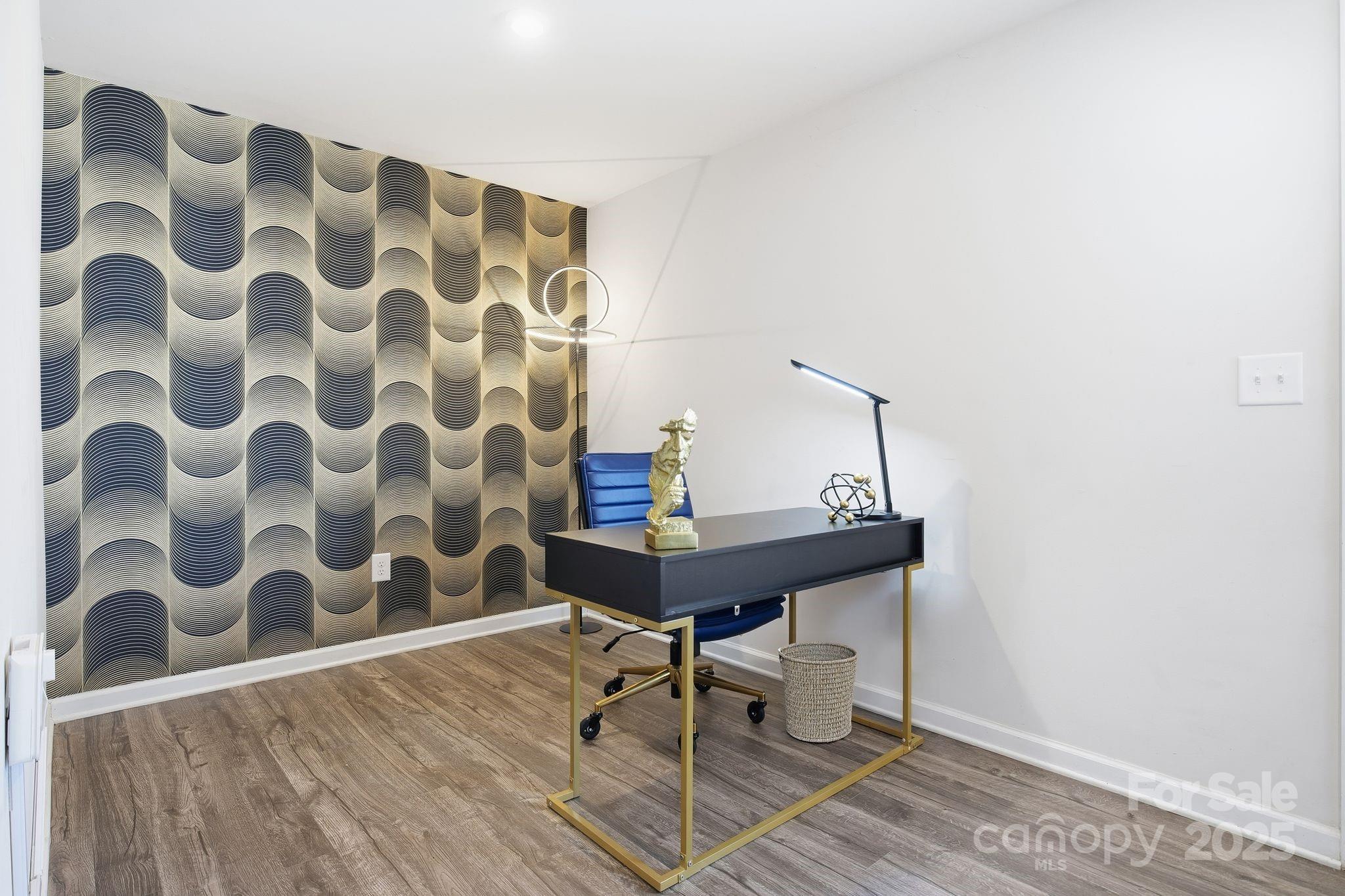 6101 Cutwater Circle