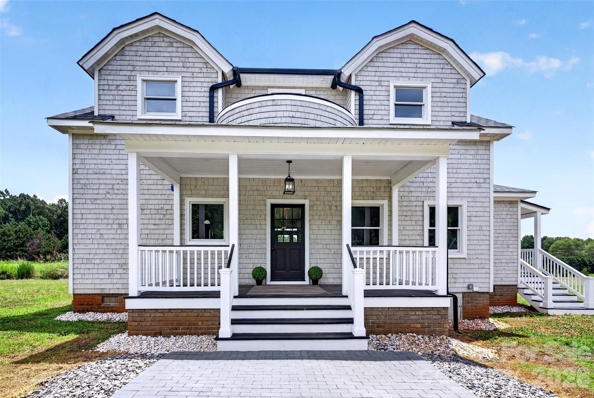 2428 Glade Road