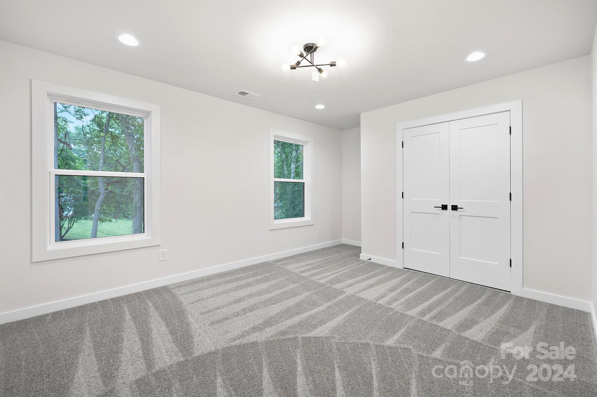 NORMANDY - Residential