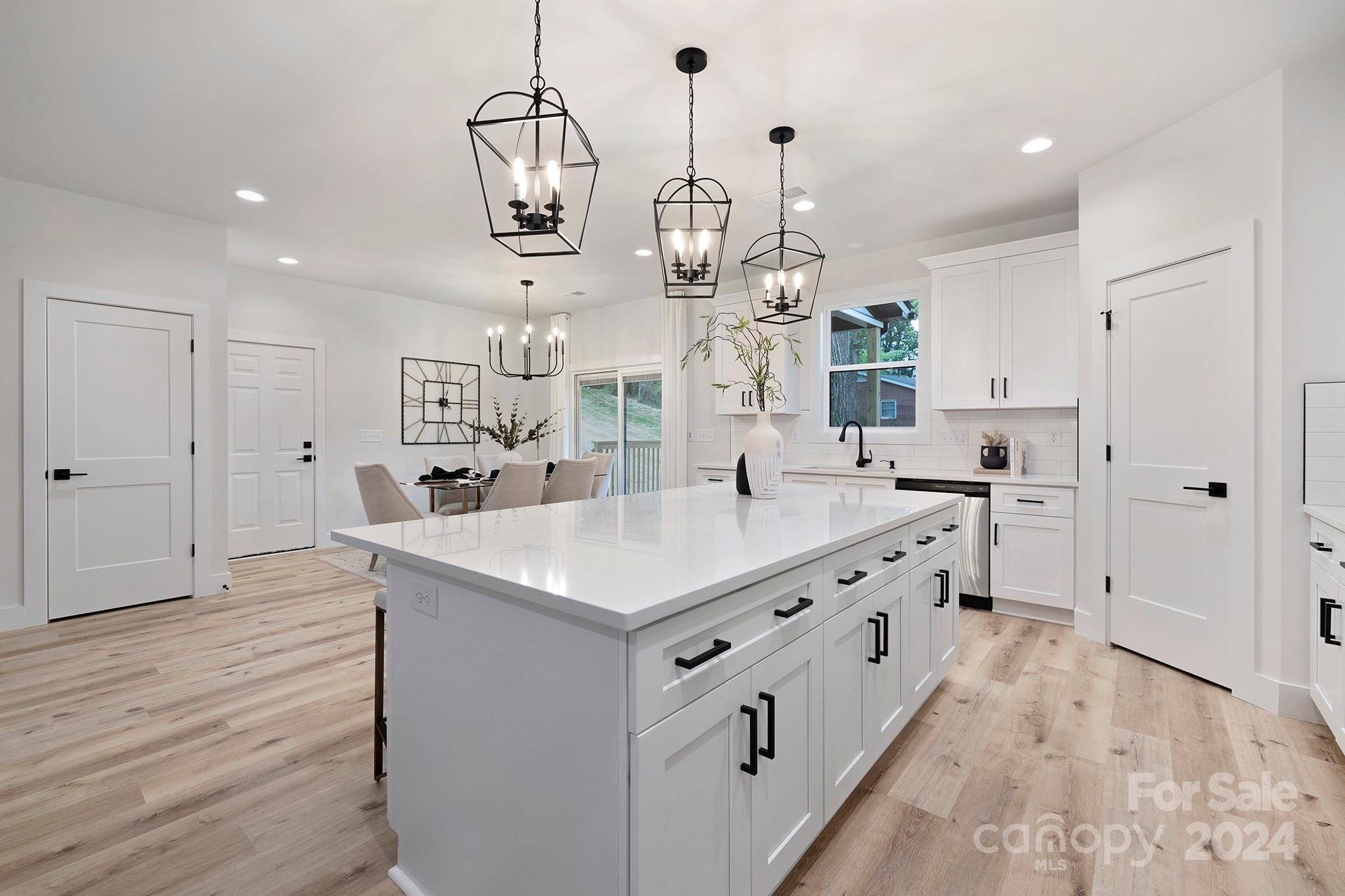 NORMANDY - Residential