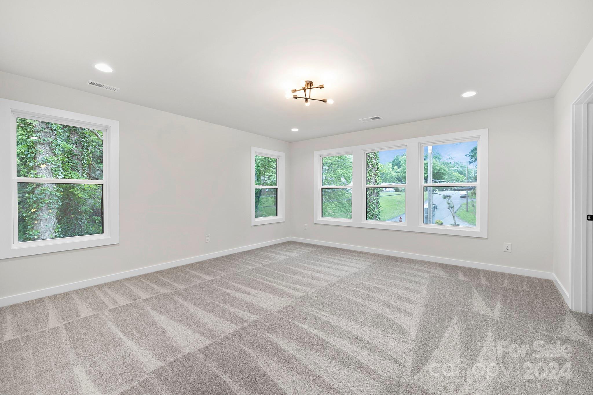 NORMANDY - Residential