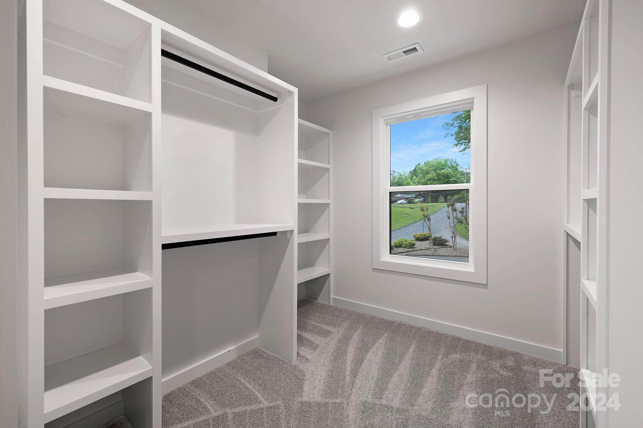 NORMANDY - Residential