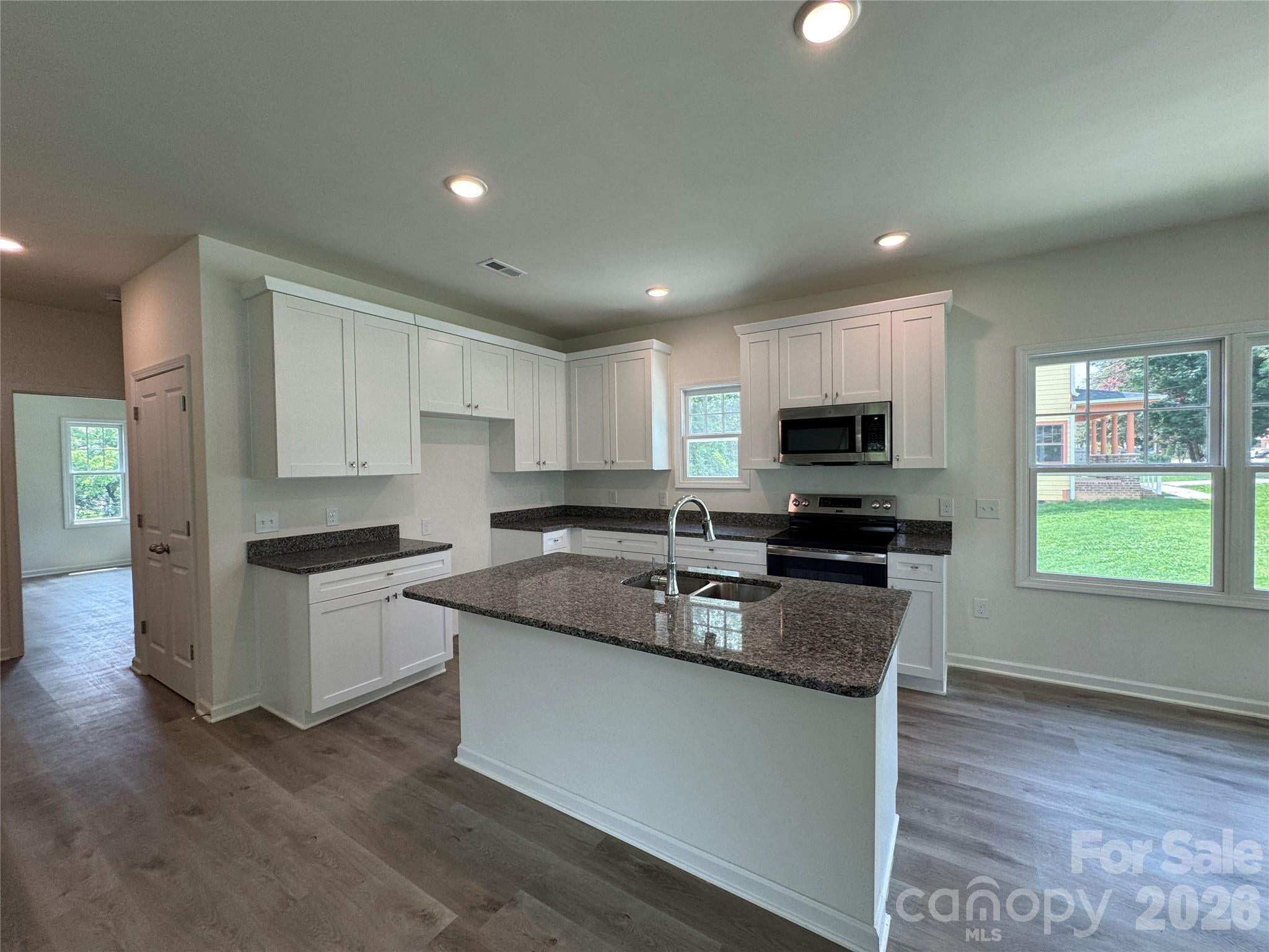 517 W Front Street
