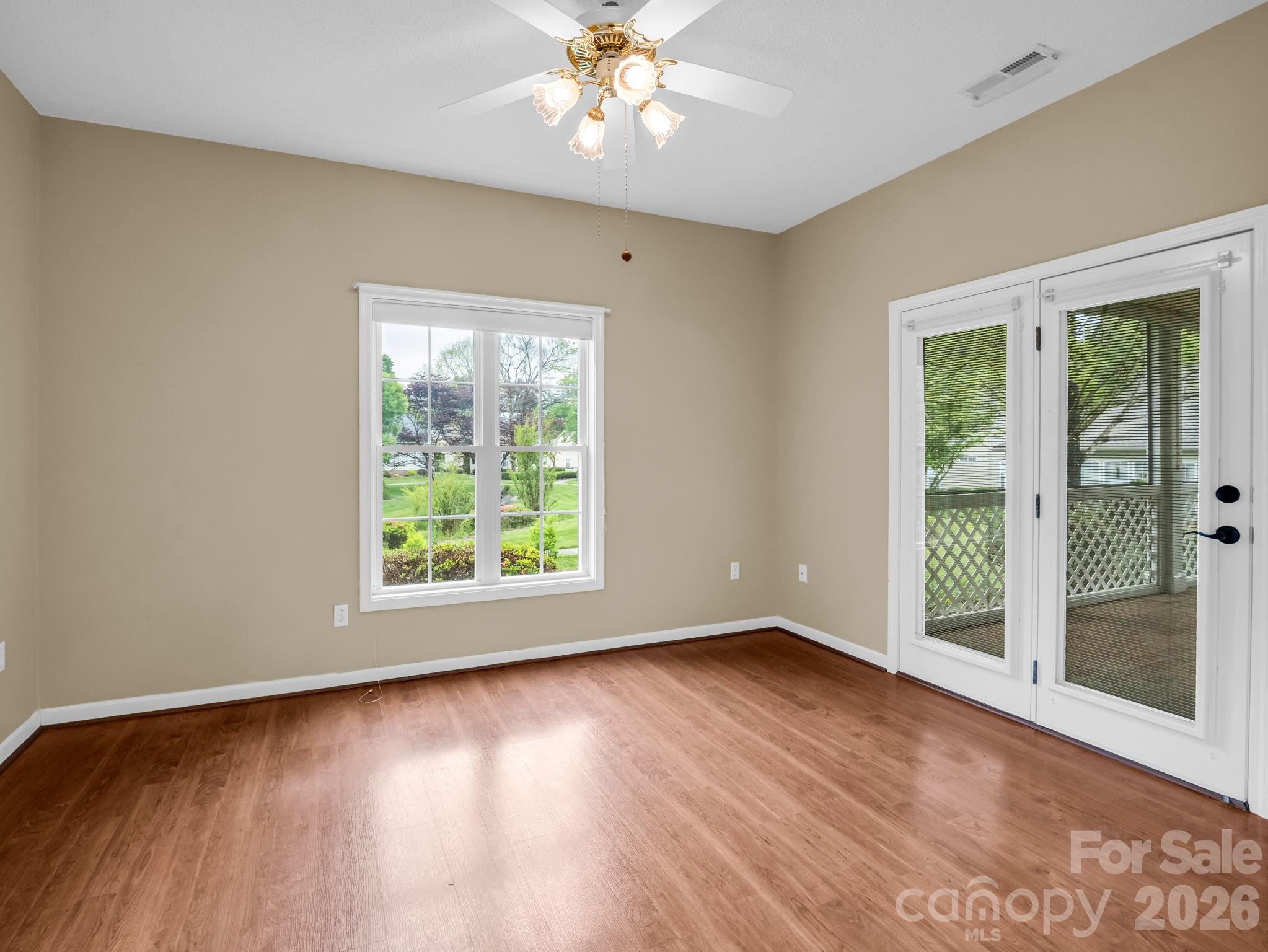 Deerlake Village - Residential