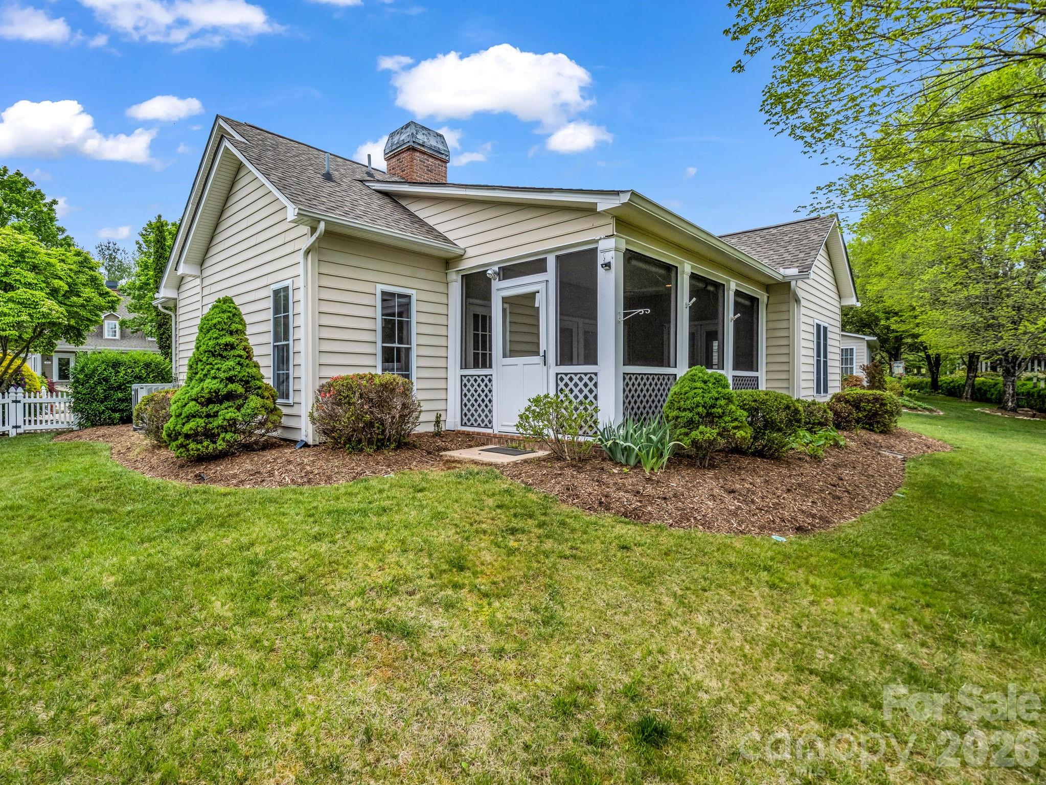 Deerlake Village - Residential