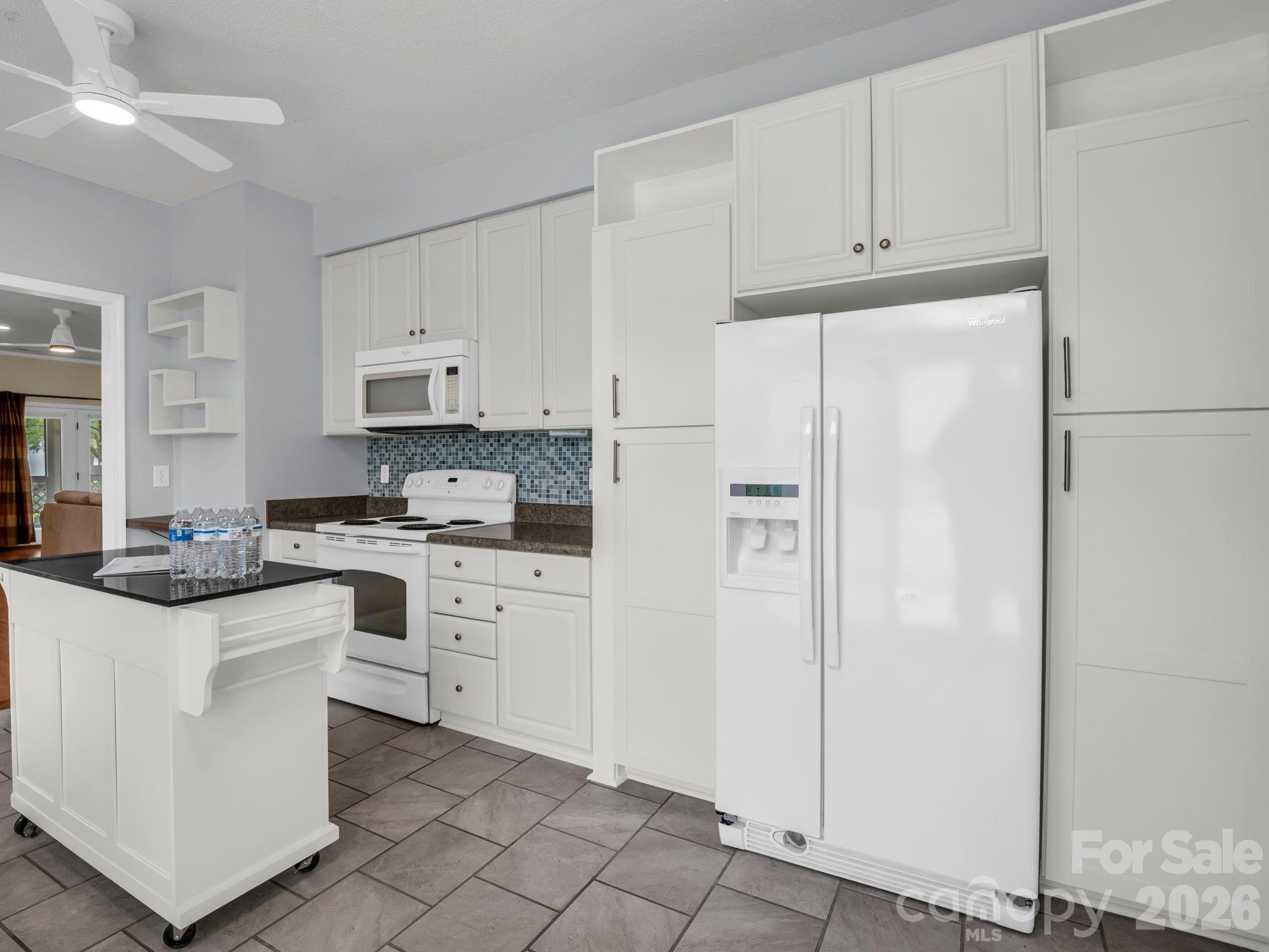 Deerlake Village - Residential