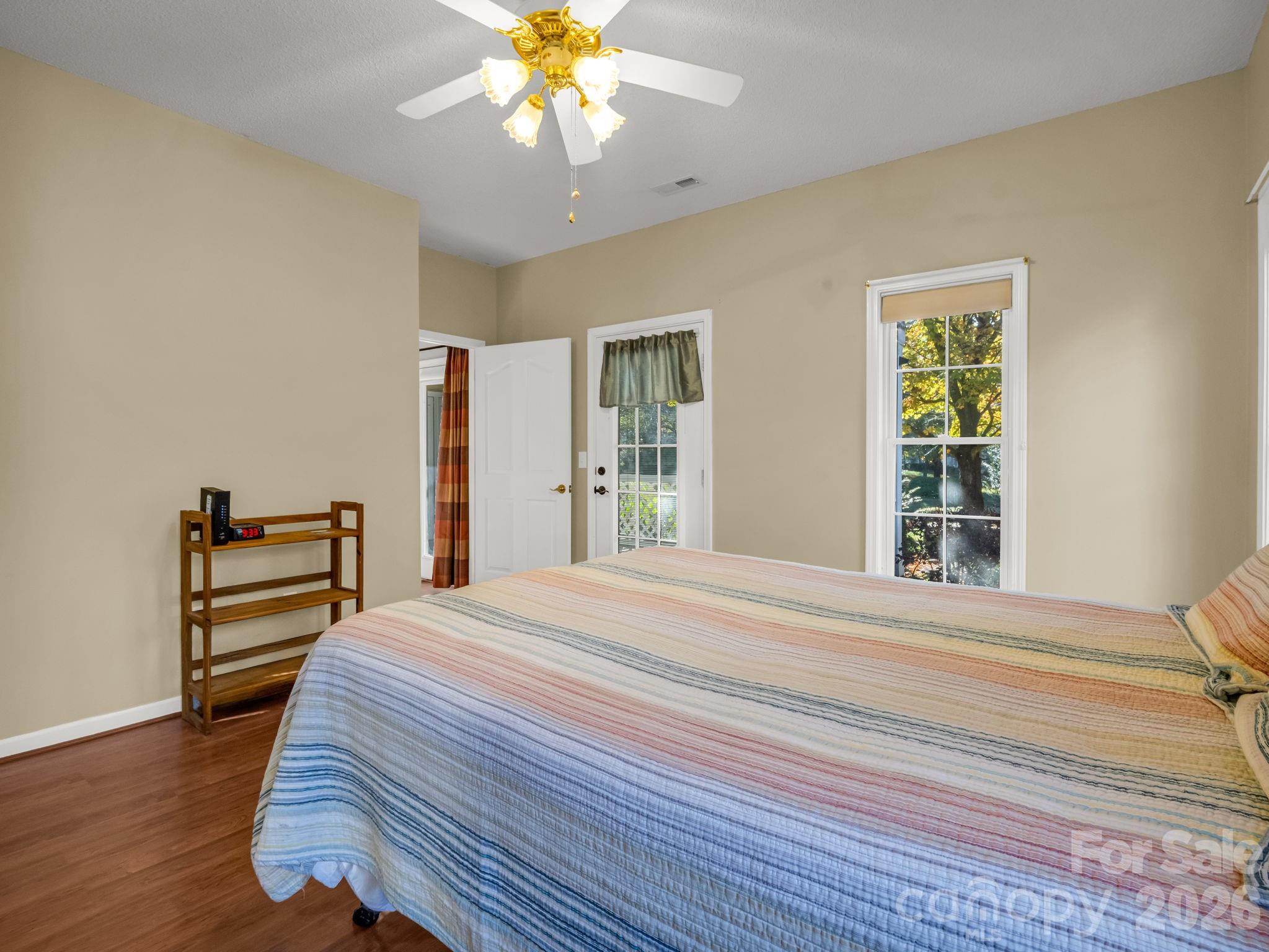 Deerlake Village - Residential