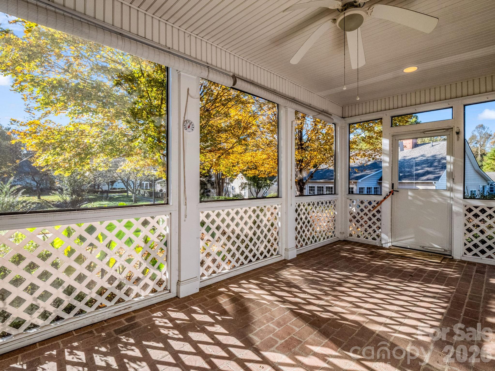 Deerlake Village - Residential