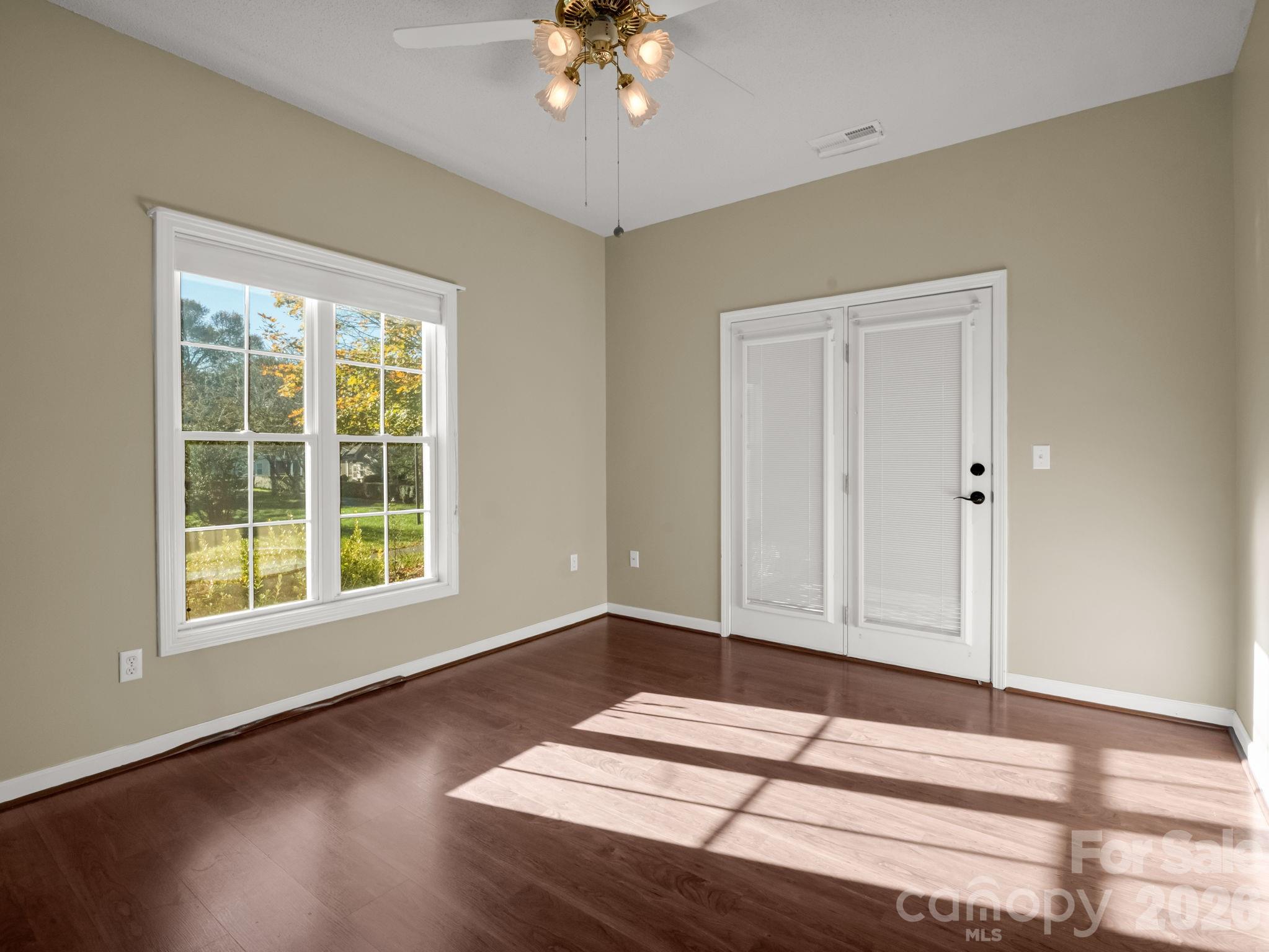 Deerlake Village - Residential