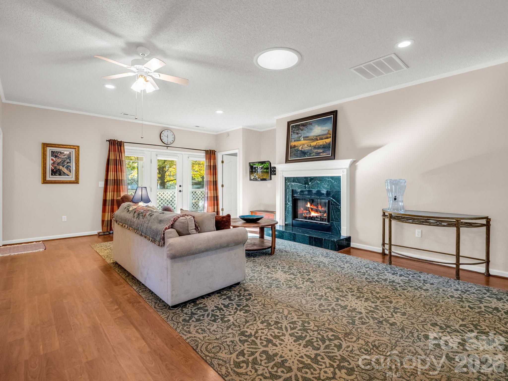 Deerlake Village - Residential