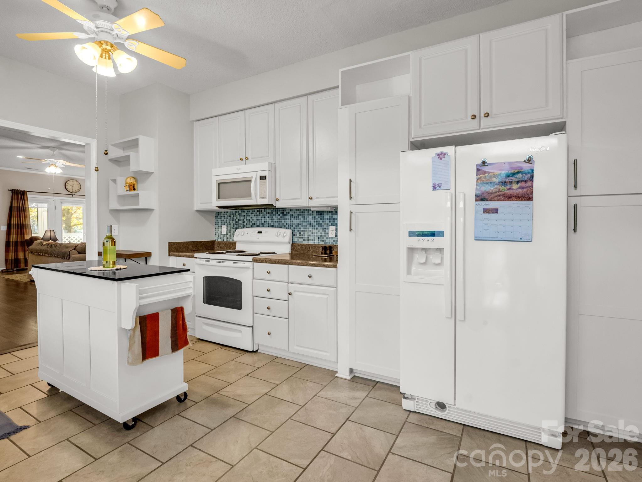 Deerlake Village - Residential