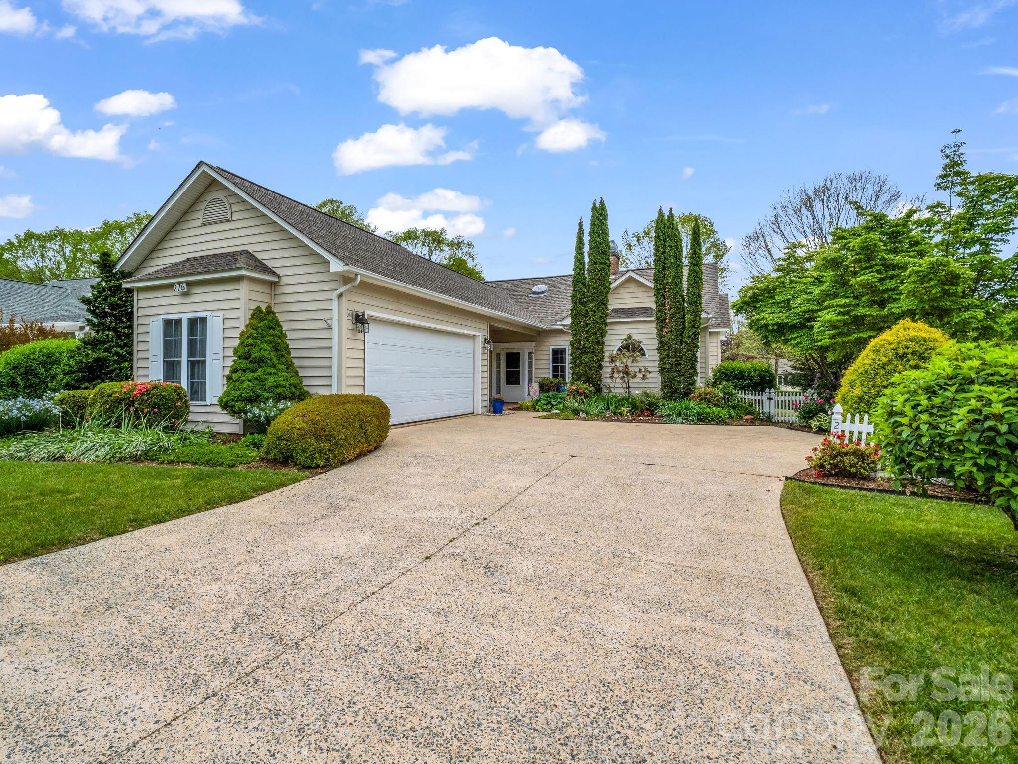 Deerlake Village - Residential