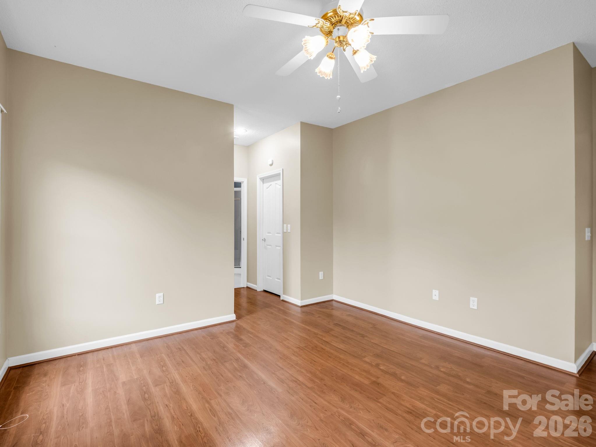 Deerlake Village - Residential
