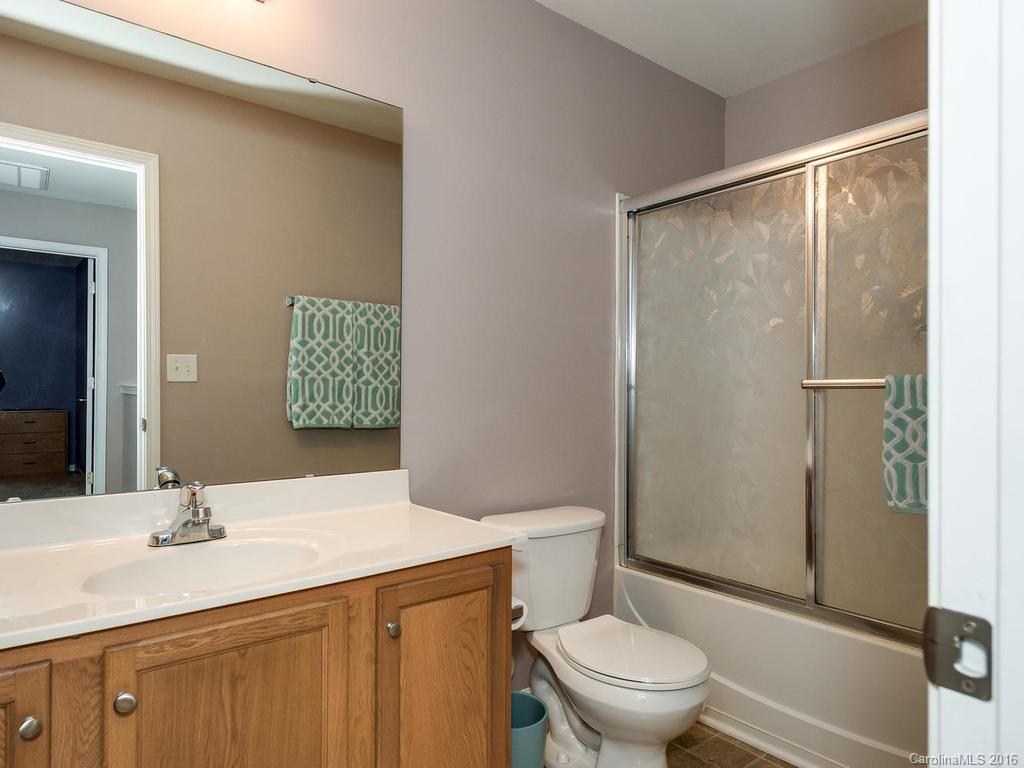 Sandy Pointe - Residential