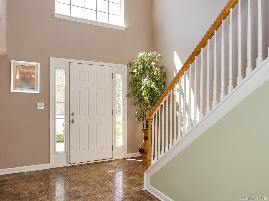 Sandy Pointe - Residential