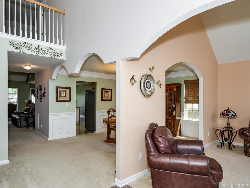 Sandy Pointe - Residential