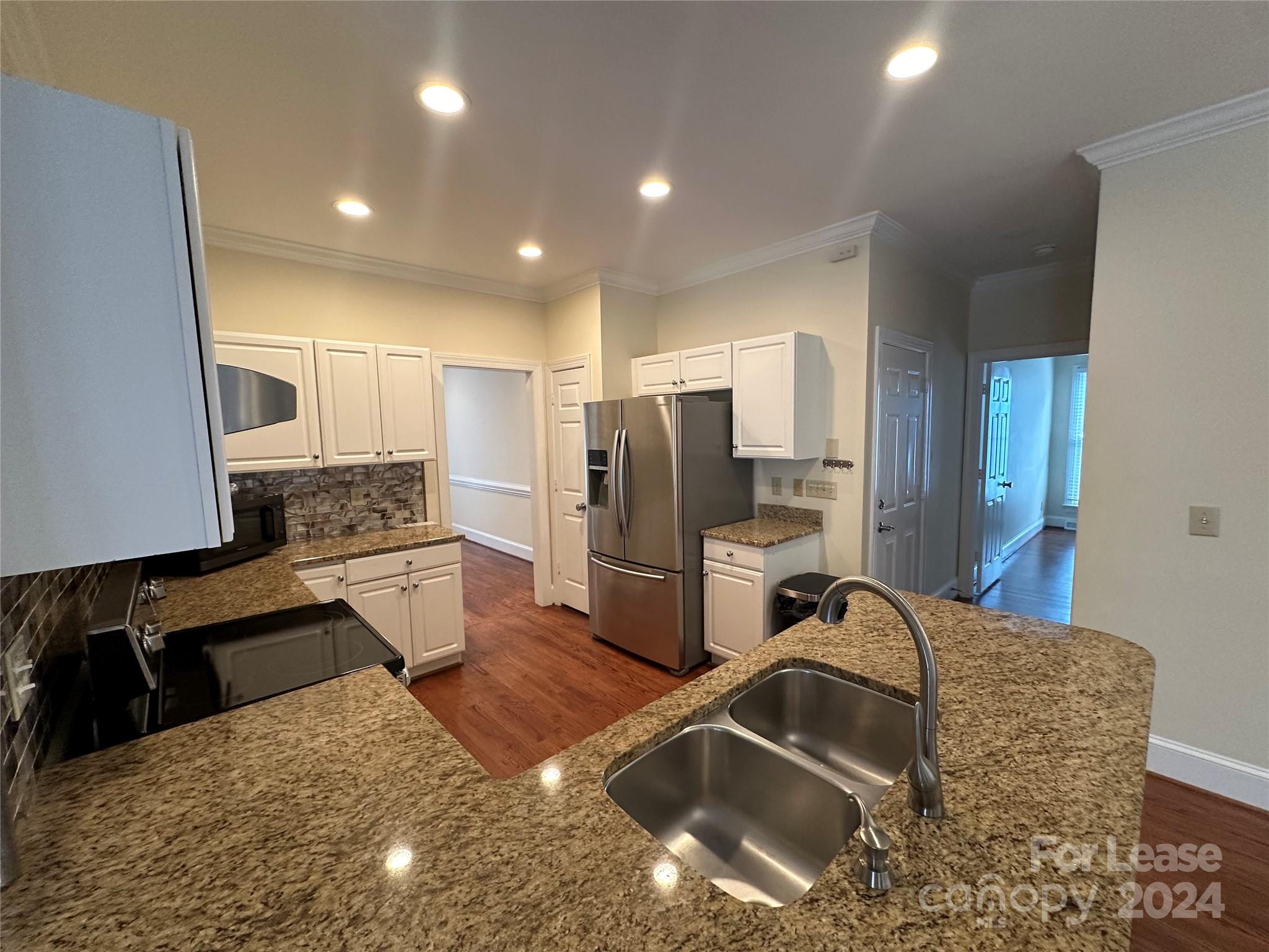 Beverly Crest - Residential Lease