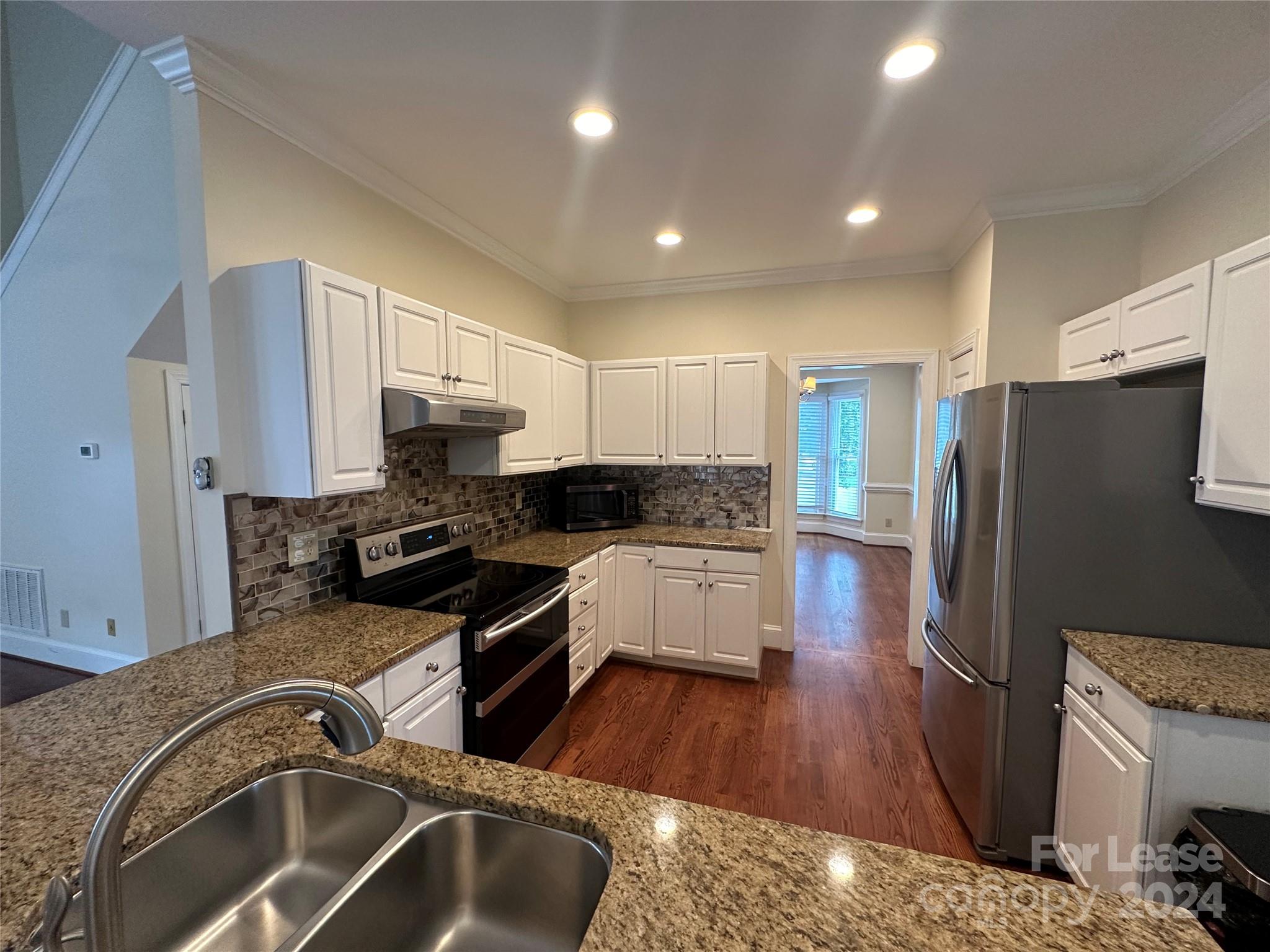 Beverly Crest - Residential Lease