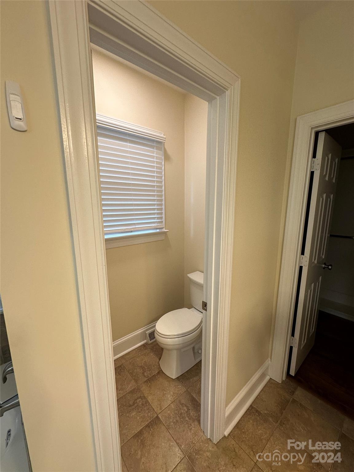 Beverly Crest - Residential Lease