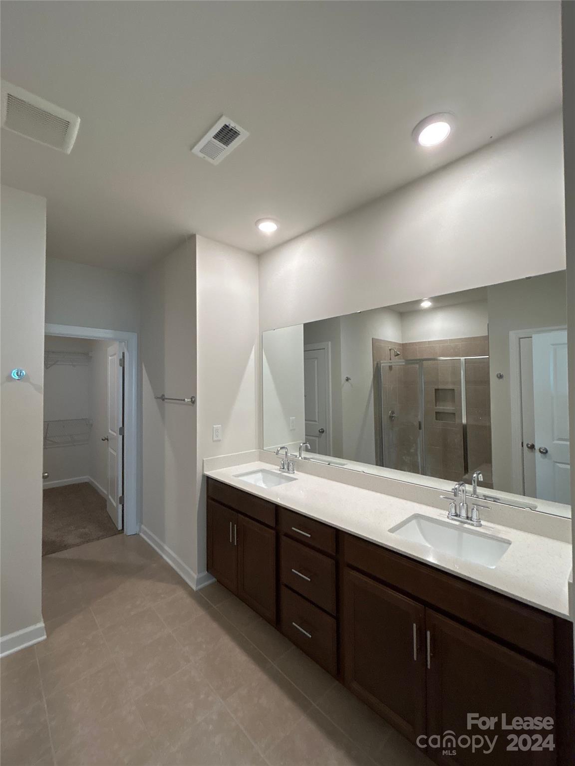 Kellswater Bridge - Residential Lease