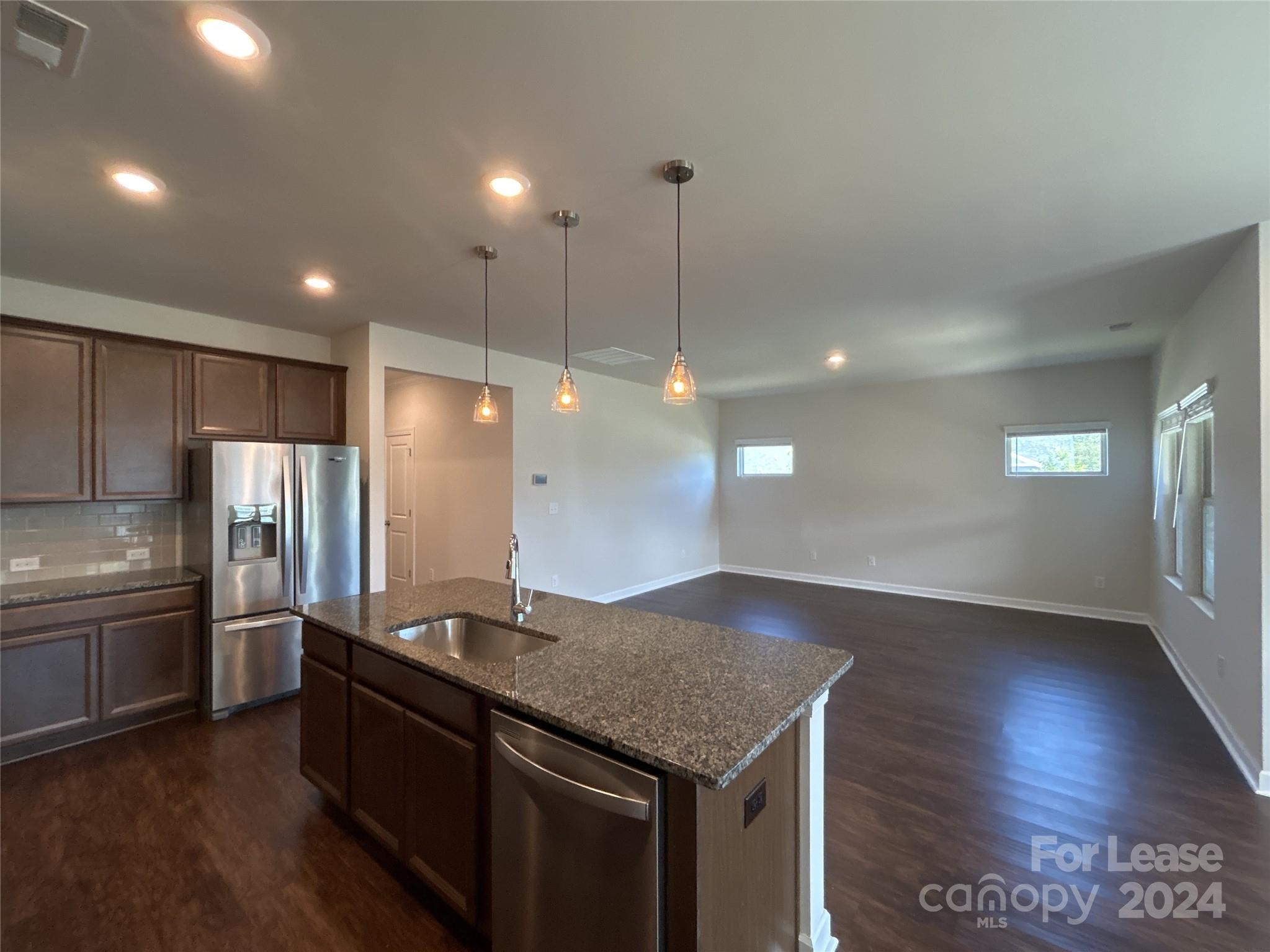 Kellswater Bridge - Residential Lease