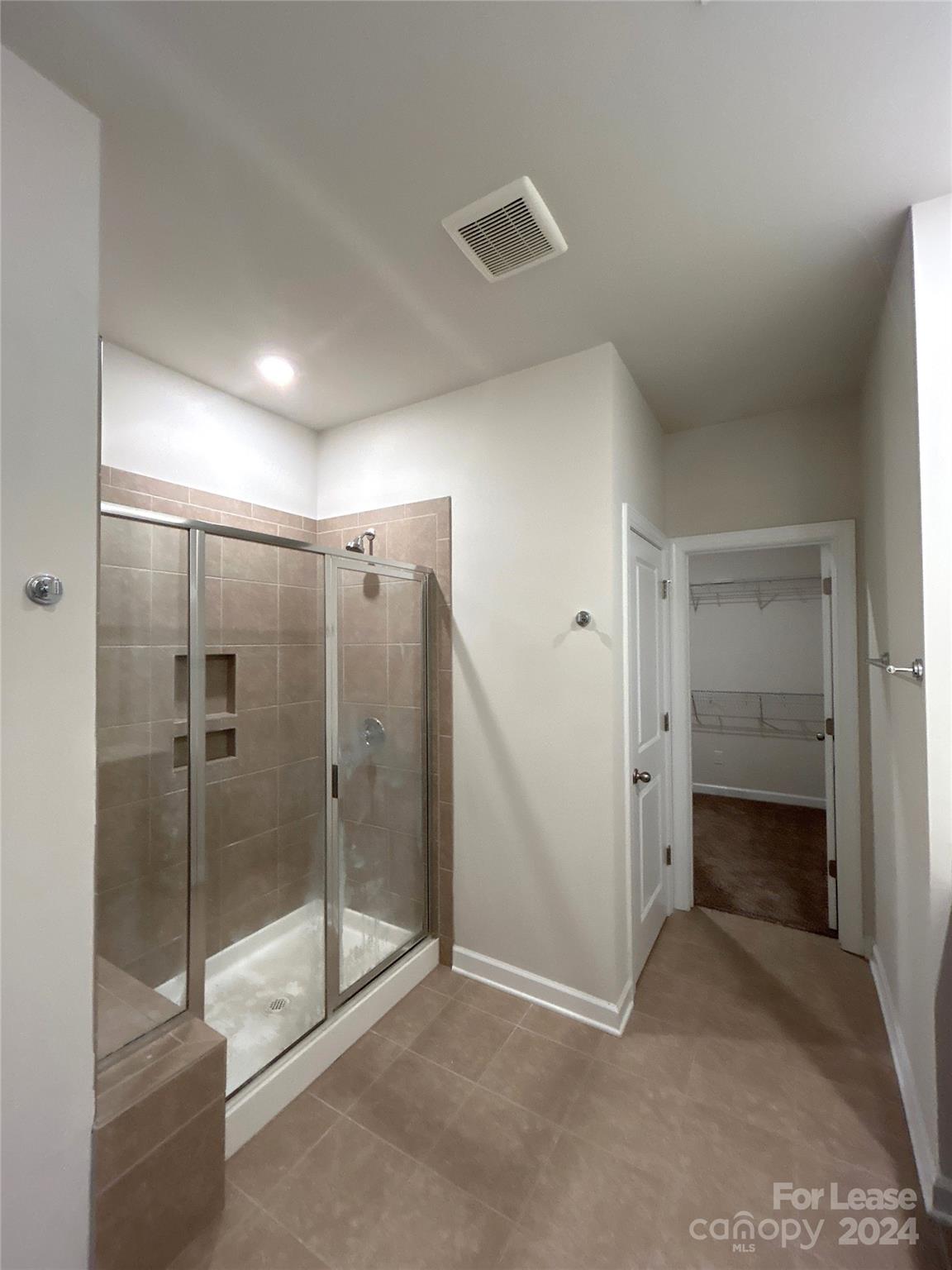 Kellswater Bridge - Residential Lease