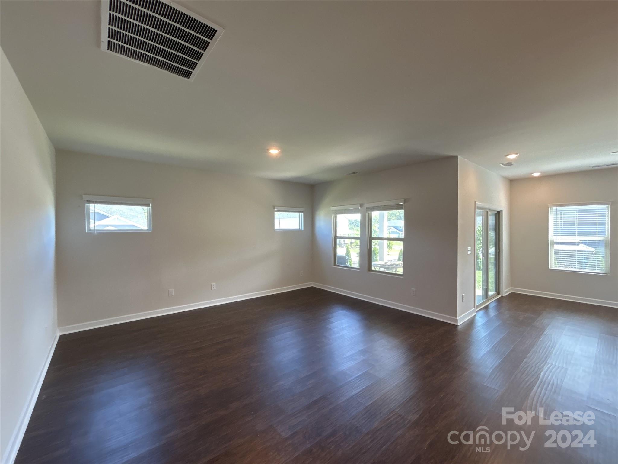 Kellswater Bridge - Residential Lease