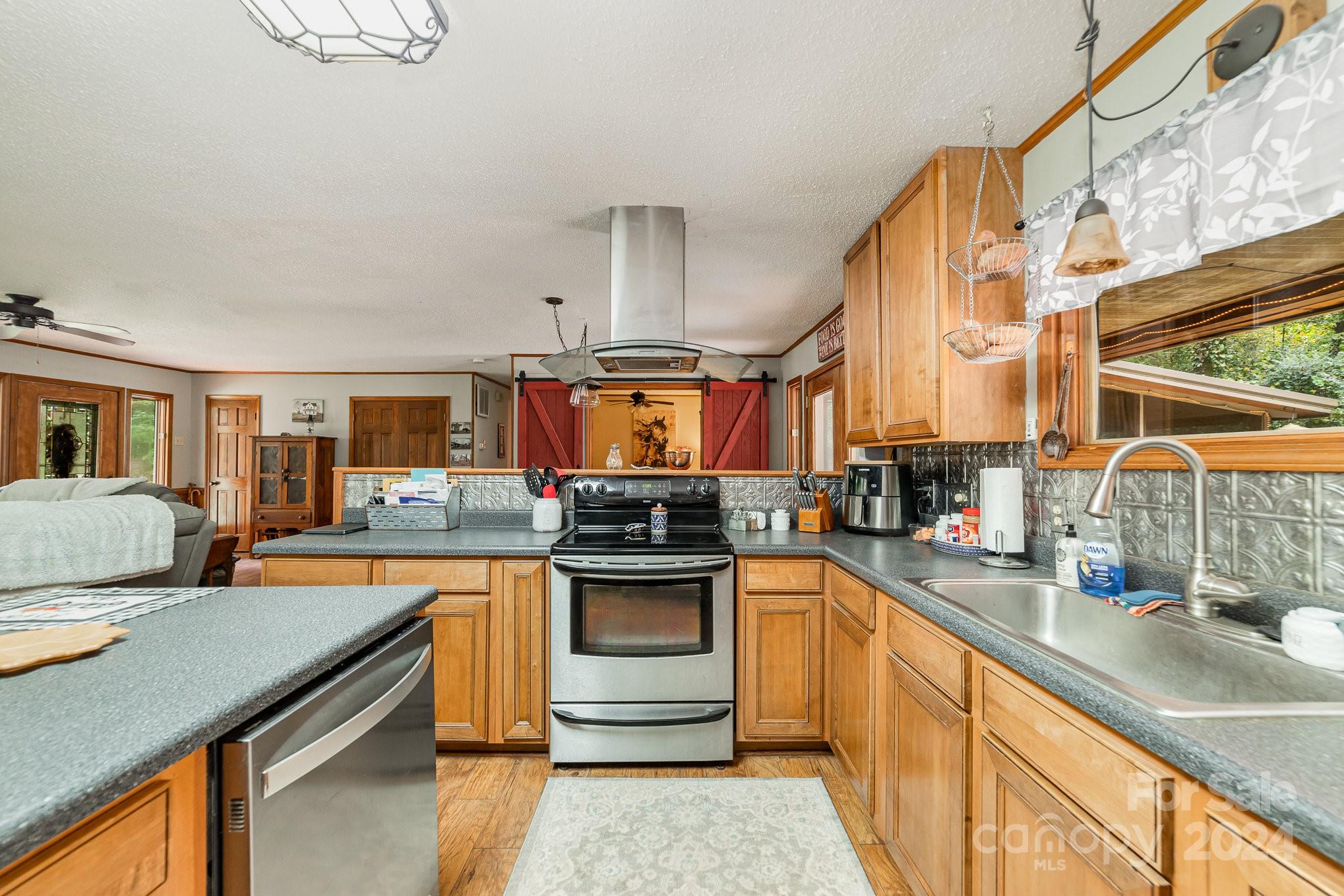 RIVER RUN - Residential