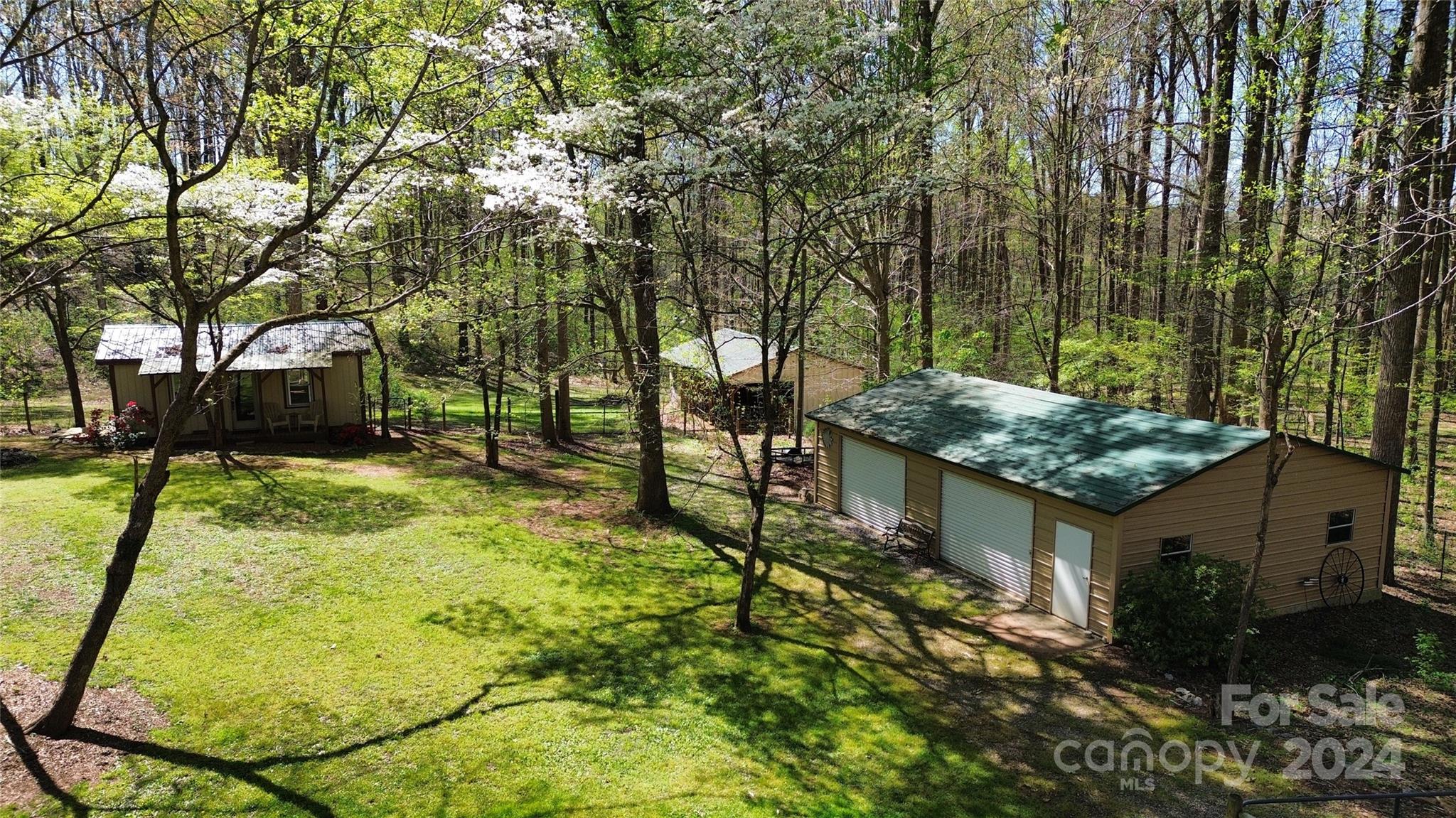 RIVER RUN - Residential