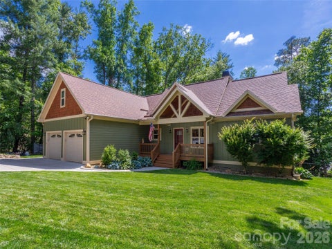 Photo of 86 Crossings Circle, Fairview, NC 28730 (MLS # 4391576)