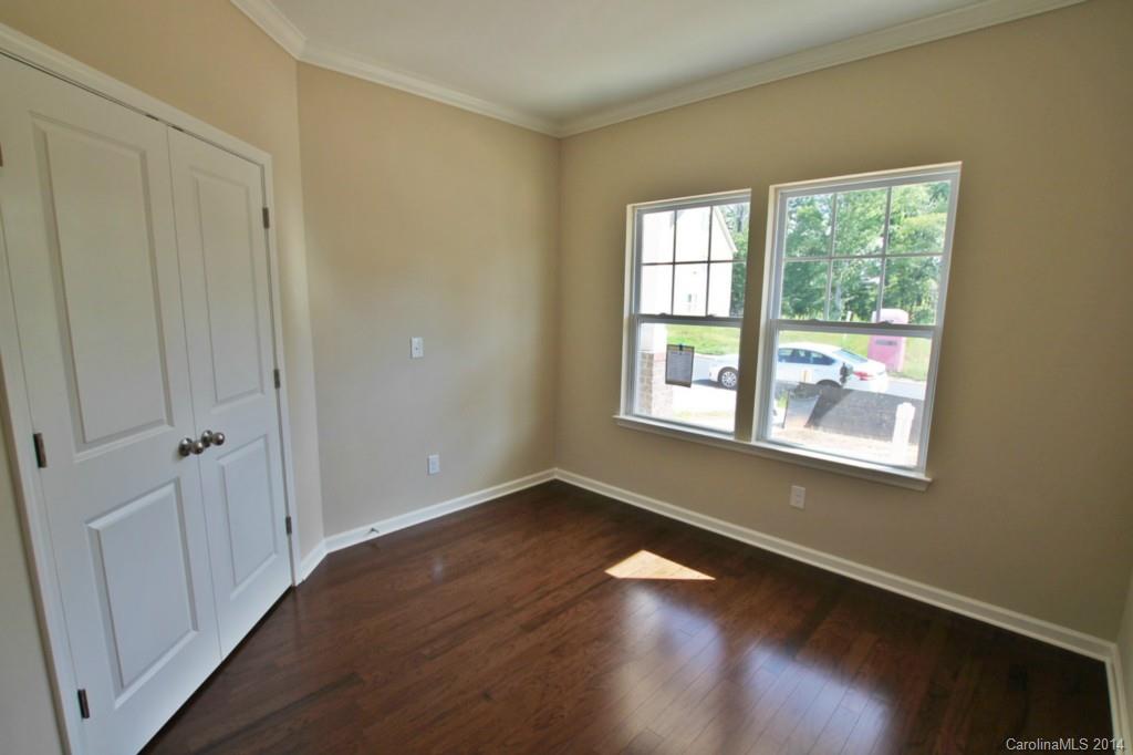 Lake Ridge - Residential