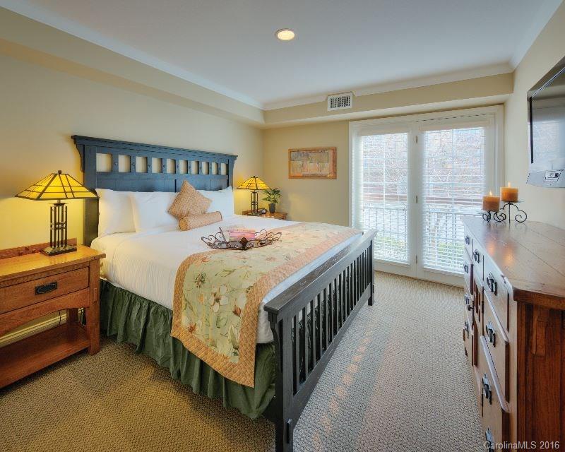 Residences At Biltmore - Residential