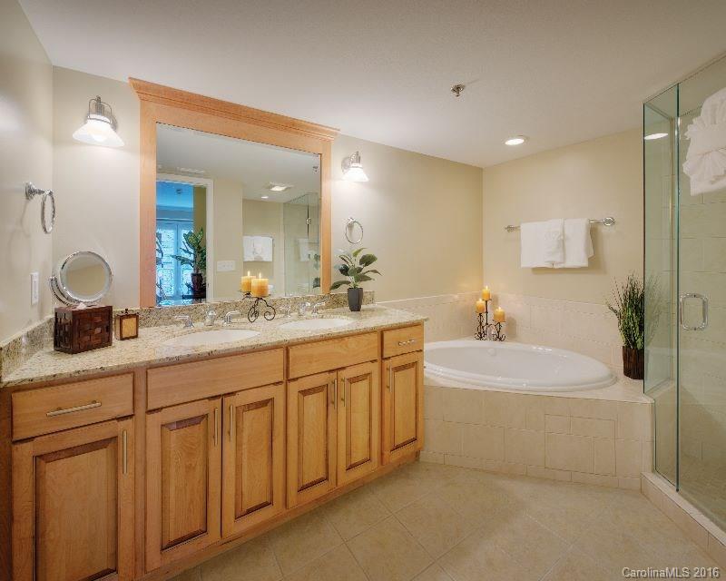 Residences At Biltmore - Residential