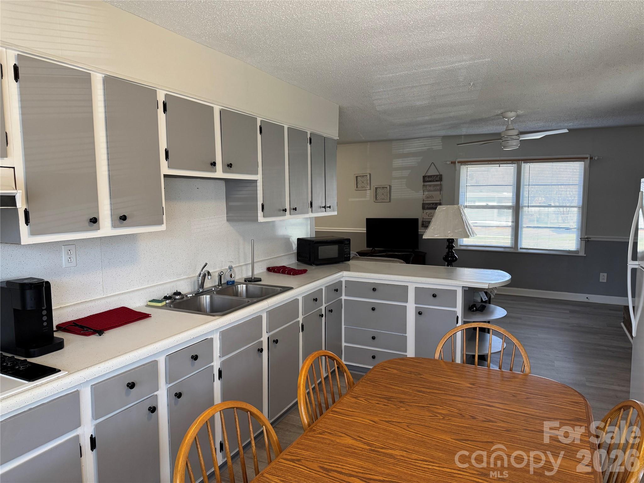 Oakwood Acres - Residential