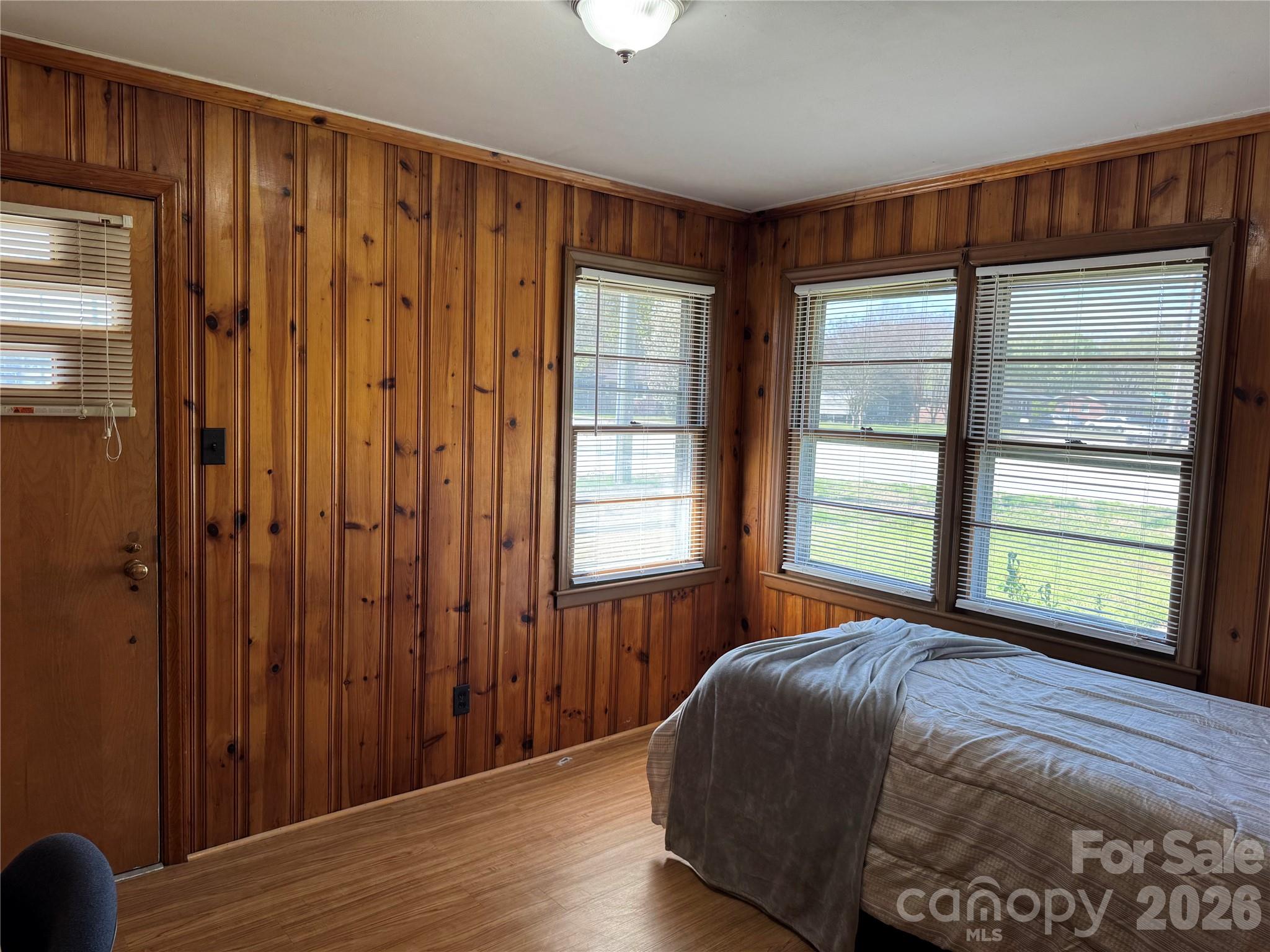 Oakwood Acres - Residential