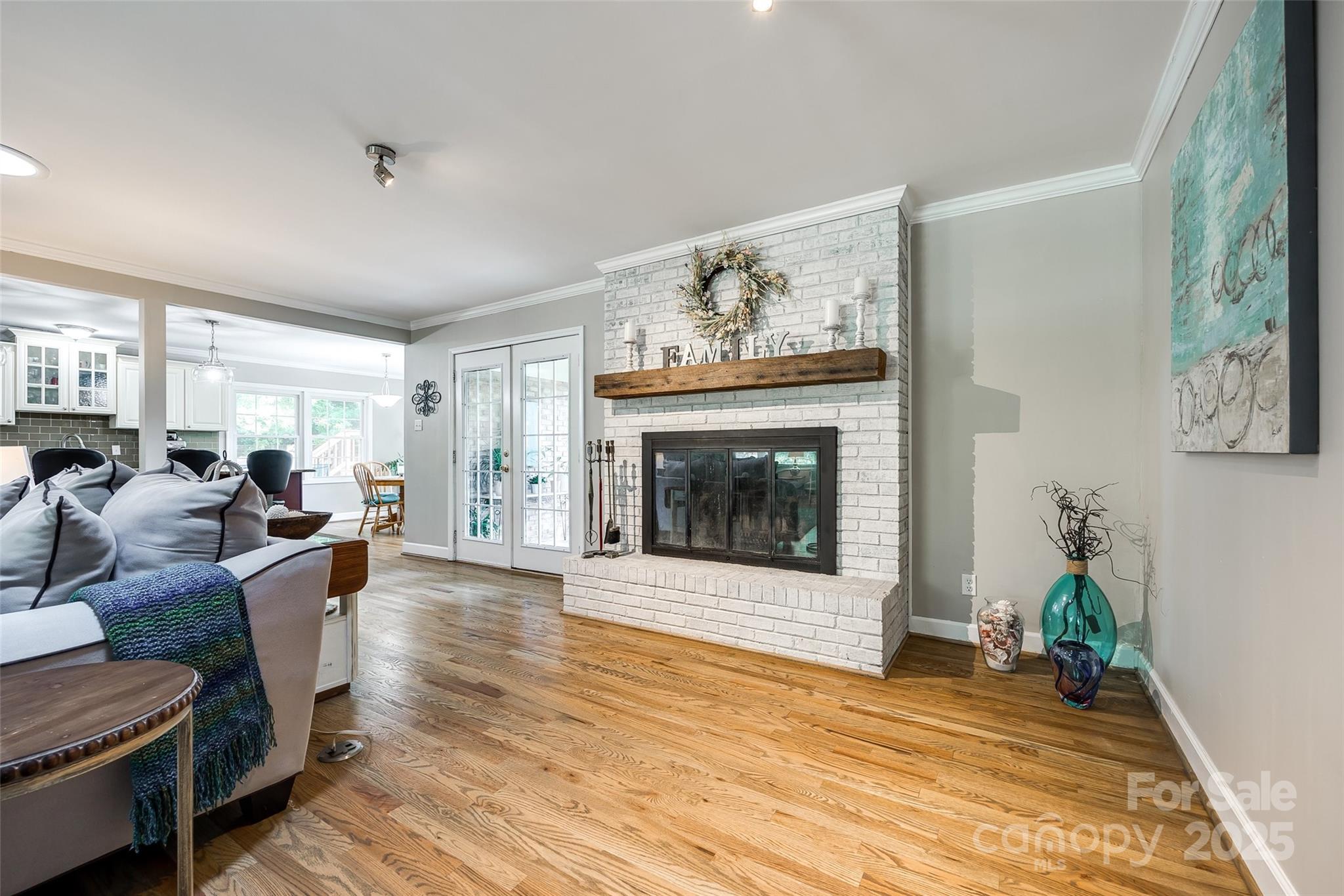 Kanawha Hill - Residential