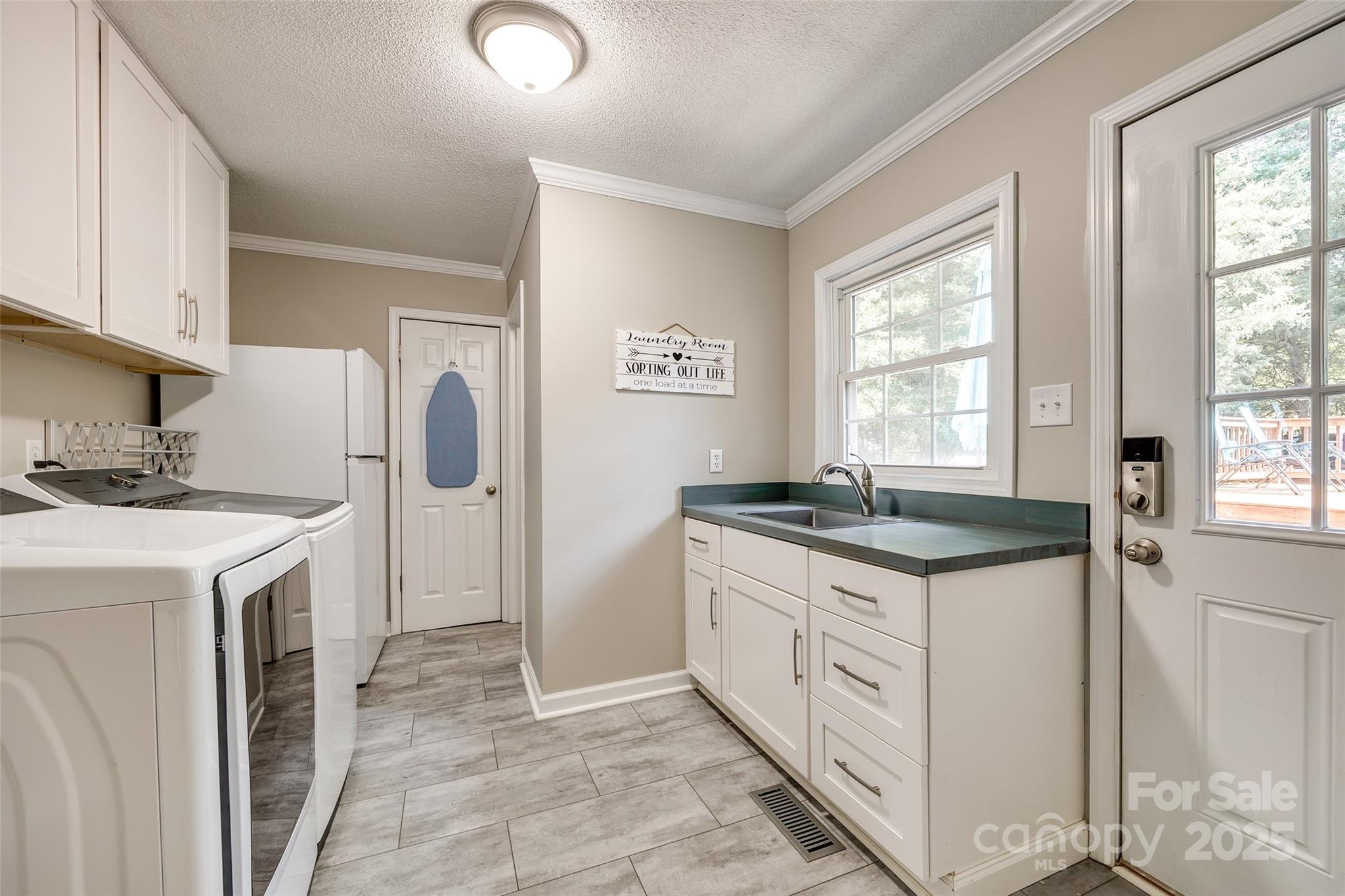 Kanawha Hill - Residential