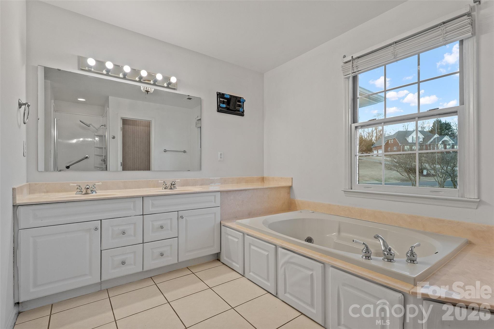 The Pointe - Residential